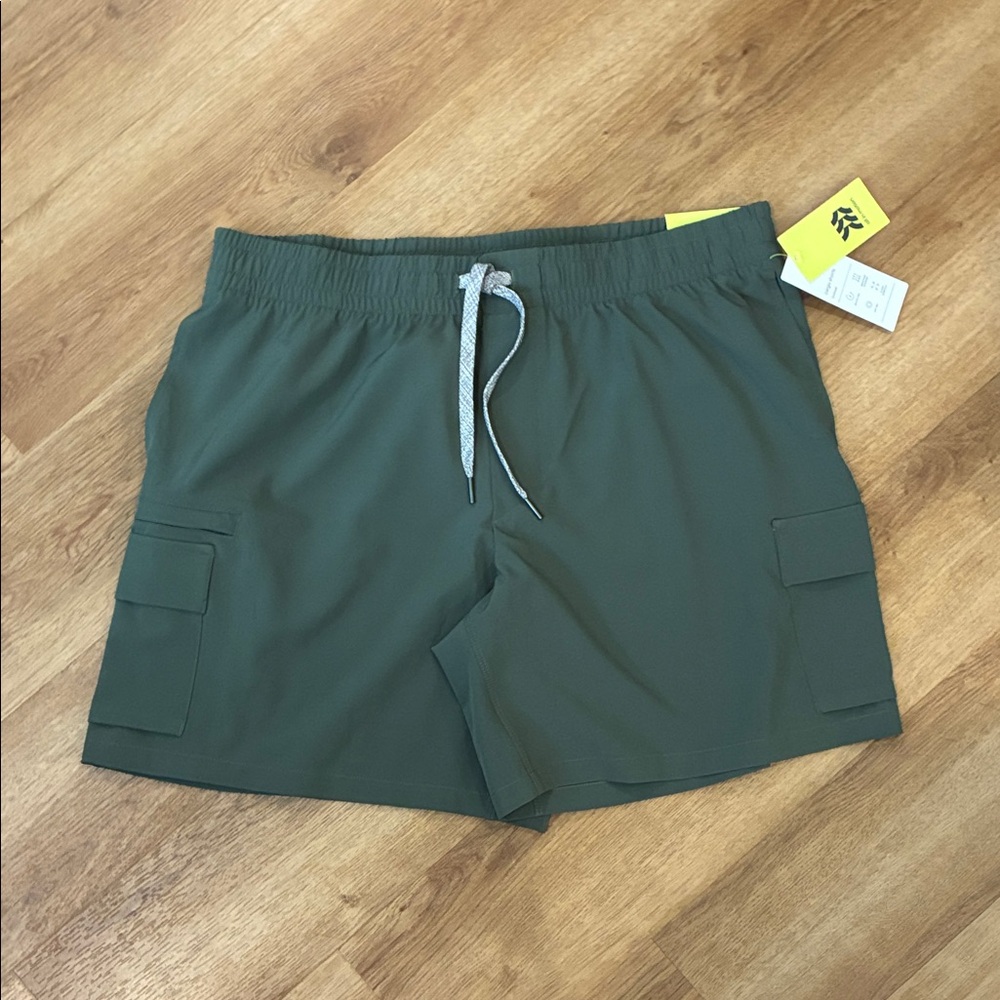 All in Motion Olive Green Athletic‎ cargo Shorts